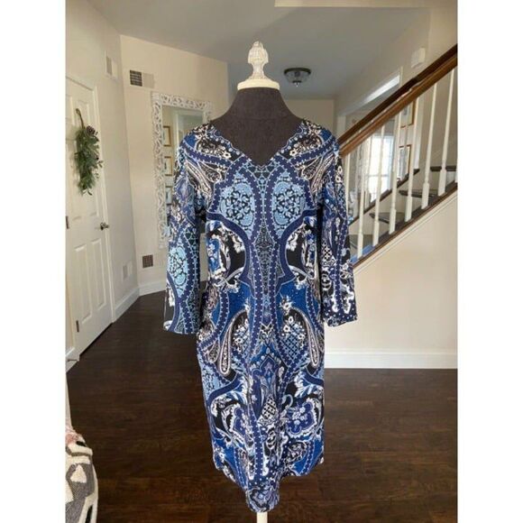 Reversible Animal/Pasiley Dress (M/L) - Picture 7 of 8